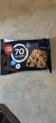 Soft baked bar cinnamon coffee cake