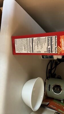 Cheez-It Grooves Bold Cheddar