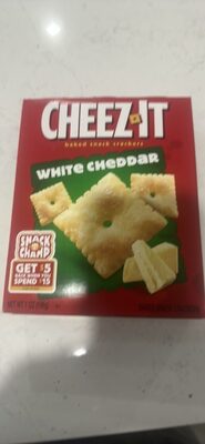 White Cheddar Baked Snack Crackers