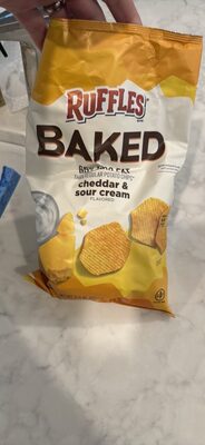 cheddar & sour cream flavored baked potato chips