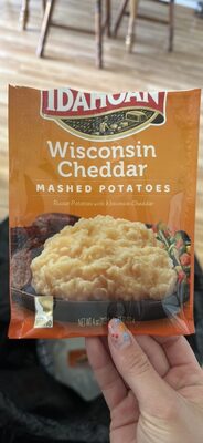 Wisconsin Cheddar Mashed Potatoes