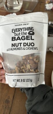 EVERYTHING but the BAGEL NUT DUO with ALMONDS & CASHEWS