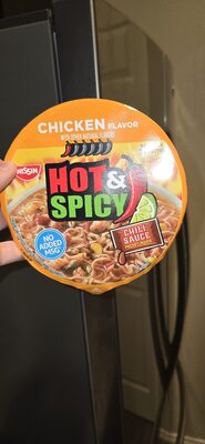 HOT & SPICY CHICKEN FLAVOR RAMEN NOODLE SOUP
