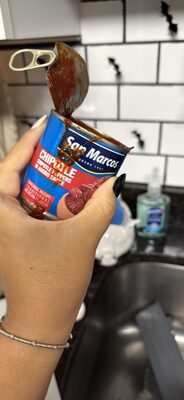 Chipotle Chipotle Peppers in Adobo Sauce