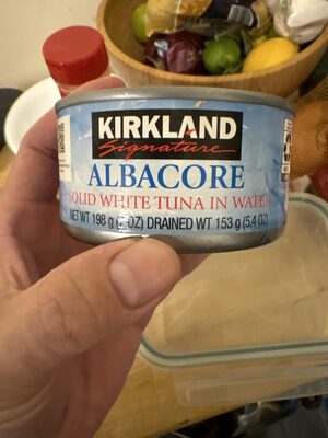 Kirkland albacore solid white tuna in water of cans