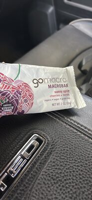 MACROBAR sunny uplift cherries + berries