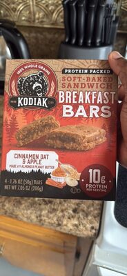 Soft-Baked Sandwich Breakfast Bars Cinnamon Oat & Apple