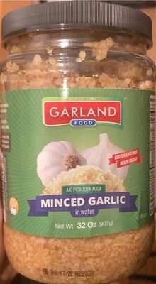 minced garlic in water