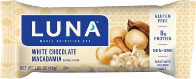 White chocolate macadamia nutrition bar