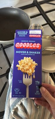 MOVER & SHAKER Cacio E Pepe-Inspired Mac