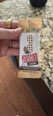 PERFECT BAR mini DARK CHOCOLATE CHIP PEANUT BUTTER