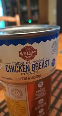Premium chunk chicken breast in water