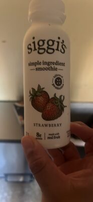 simple ingredient smoothie strawberry