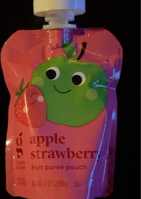 Apple strawberry fruit pureé pouches