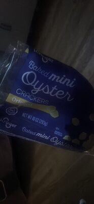 Baked mini Oyster Crackers