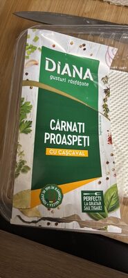 Cârnați proaspeți cu cașcaval