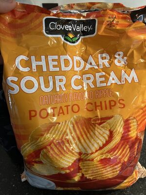 Cheddar And Sour Cream Potato Chips