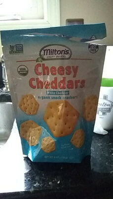 cheesy cheddars white cheddar organic snack crackers