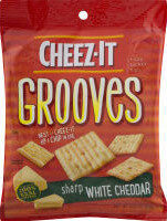 Cheez it grooves white cheddar peg bag