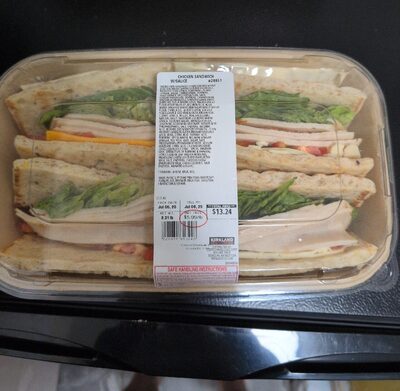 Chicken Sandwich With Sauce