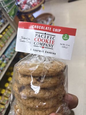 Chocolate Chip Gourmet Cookie
