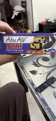 COOKIES & CREAM PROTEIN BAR