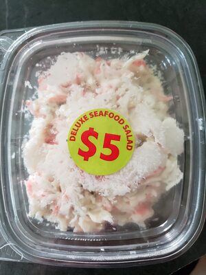 Deluxe Seafood Salad