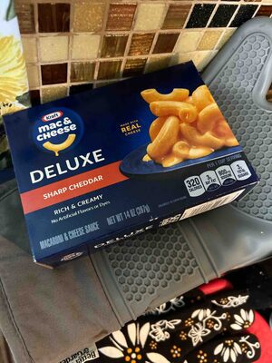 Deluxe Sharp Cheddar