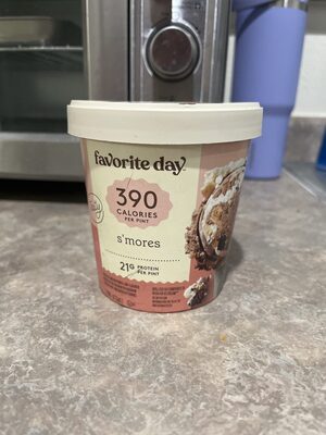 Favorite Day Ice Cream pint s’mores