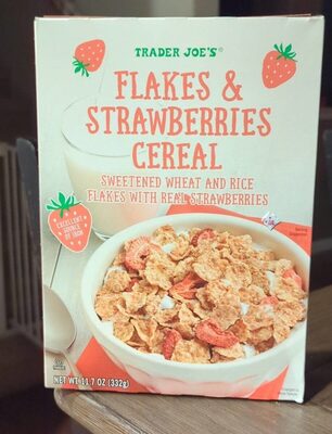 Flakes & Strawberries Cereal