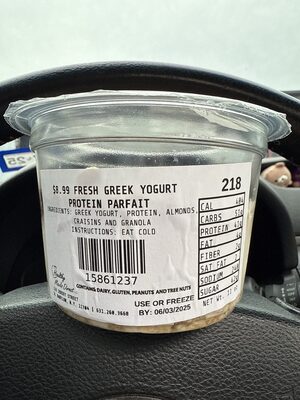 Fresh Greek Yogurt Protein Parfait