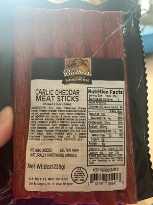Garlic Cheddar Meat Sticks