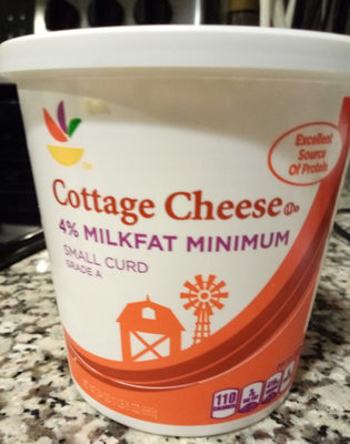 Giant, minimum 4% milkfat cottage cheese