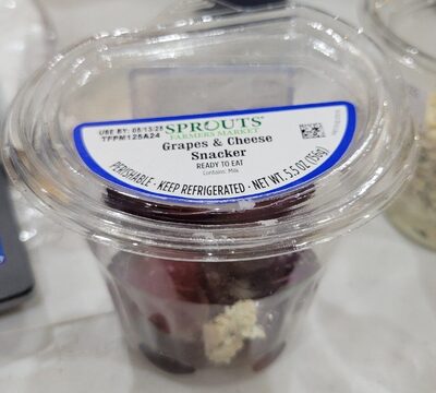 Grapes And Cheese Snacker