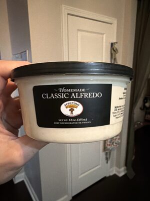 Homemade Classic Alfredo Sauce