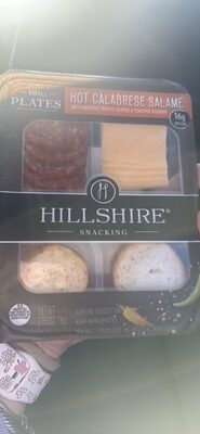 HOT CALABRESE SALAME WITH NATURAL GOUDA CHEESE & TOASTED ROUNDS