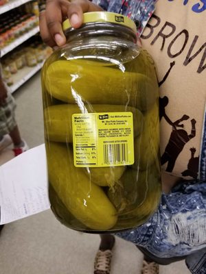 Hot 'n' spicy kosher dills, hot 'n' spicy