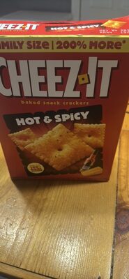 Hot & Spicy Cheez-It baked snack crackers