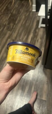 Jalapeño Honey Farmstyle Cream Cheese Spread