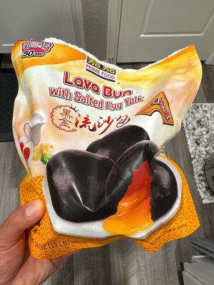 Lava Bun With Salted Egg Yolk