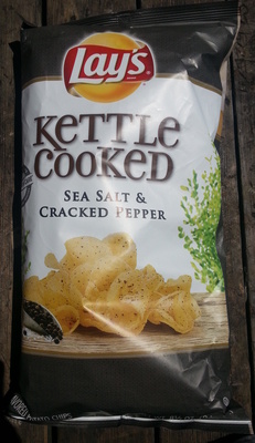 Lay's Kettle Cooked Sea Salt & Cracked Pepper Flavored Potato chips 8.5 Ounce Plastic Bag