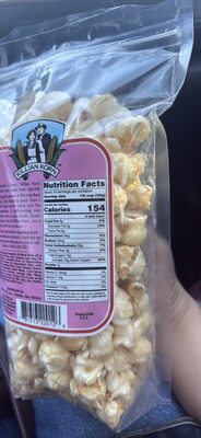 Macadamia Nut Premium Popcorn Confection