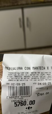 Medialuna con manteca