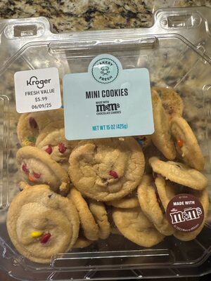 Mini M&M Cookies