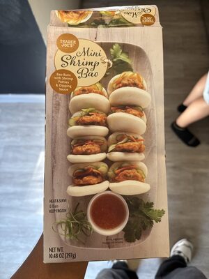 Mini Shrimp Bao with Sauce