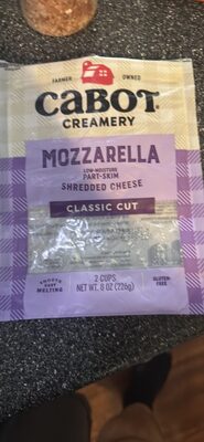 Mozzarella Low-Moisture Part-Skim Shredded Cheese Classic Cut