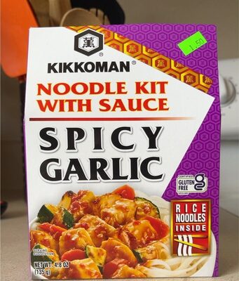 Noodle kit with sauce spicy garlic