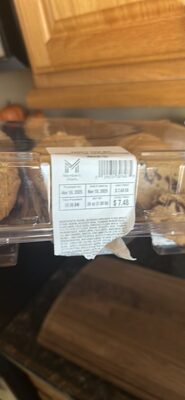 Oatmeal Raisin Chocolate Chunk White Chunk Macadamia Cookies