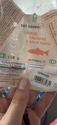 ONIGIRI SALMONE & SPICY MAYO