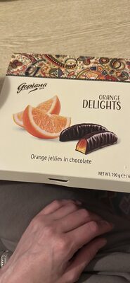 Orange jellies in chocolate